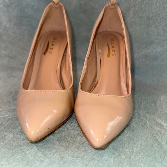 Glaze Shoes - Glaze Womens Pointed Toe Pump 8.5 Nude Patent Faux Leather Stiletto Heel